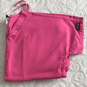 Cherokee Workwear Scrubs Set